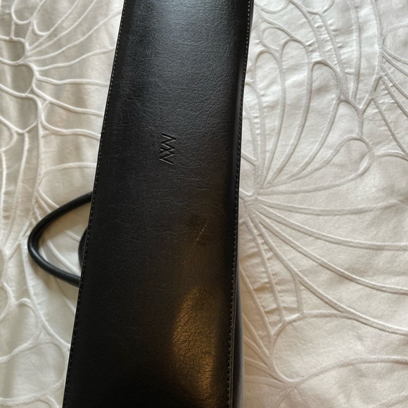 Matt & Nat laptop bag - Picture 2 of 4